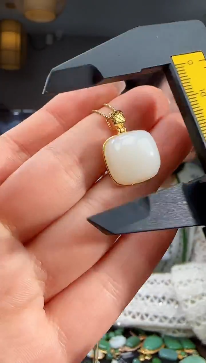 吊坠(不含链)银S925镶嵌和田玉1