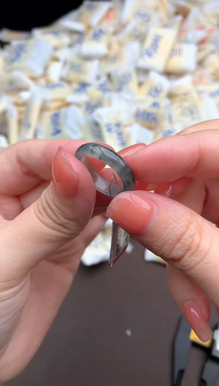 【闪购商品】翡翠戒圈未镶嵌一