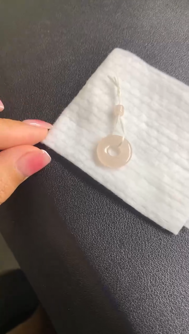 【闪购商品】定制翡翠未镶嵌甜甜圈吊坠 980+98