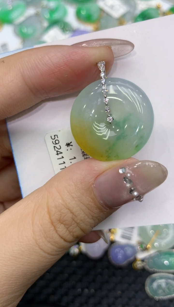 【闪购商品】翡翠颈饰18K金镶嵌222222222