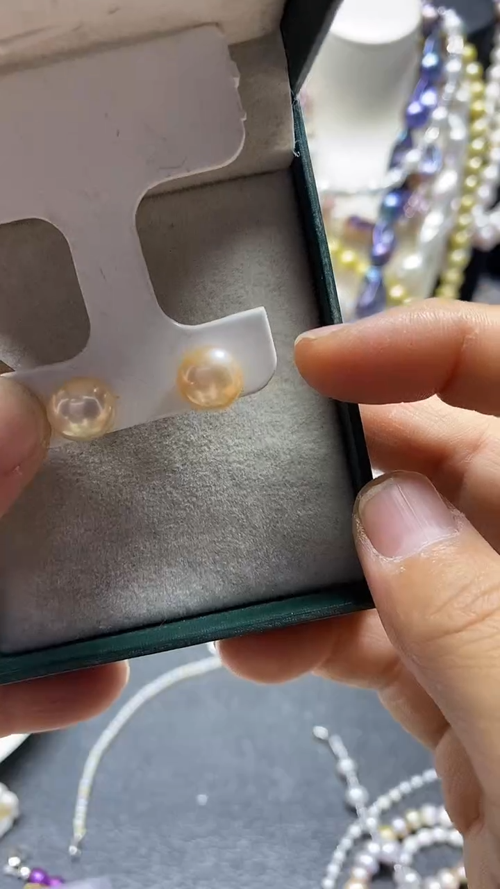 颈饰未镶嵌淡水珍珠多人