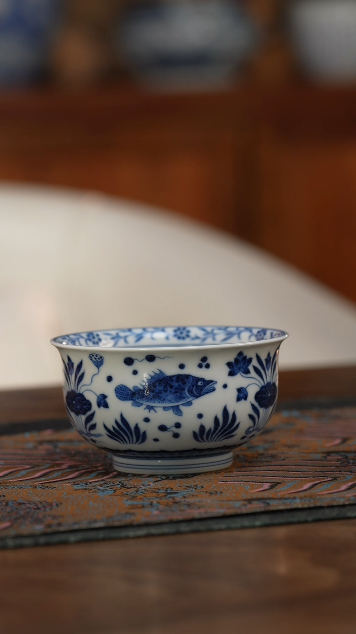 【闪购商品】水造仿苏料鱼藻卢氏杯