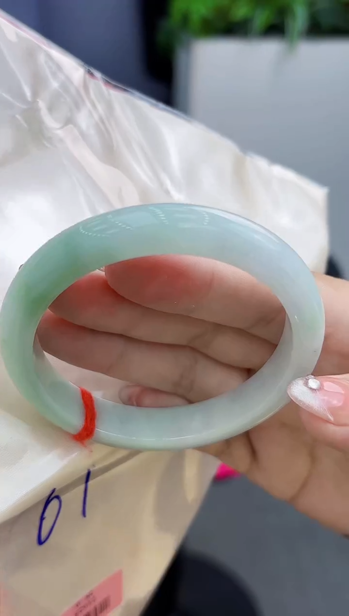 【闪购商品】翡翠手镯未镶嵌翡翠手镯