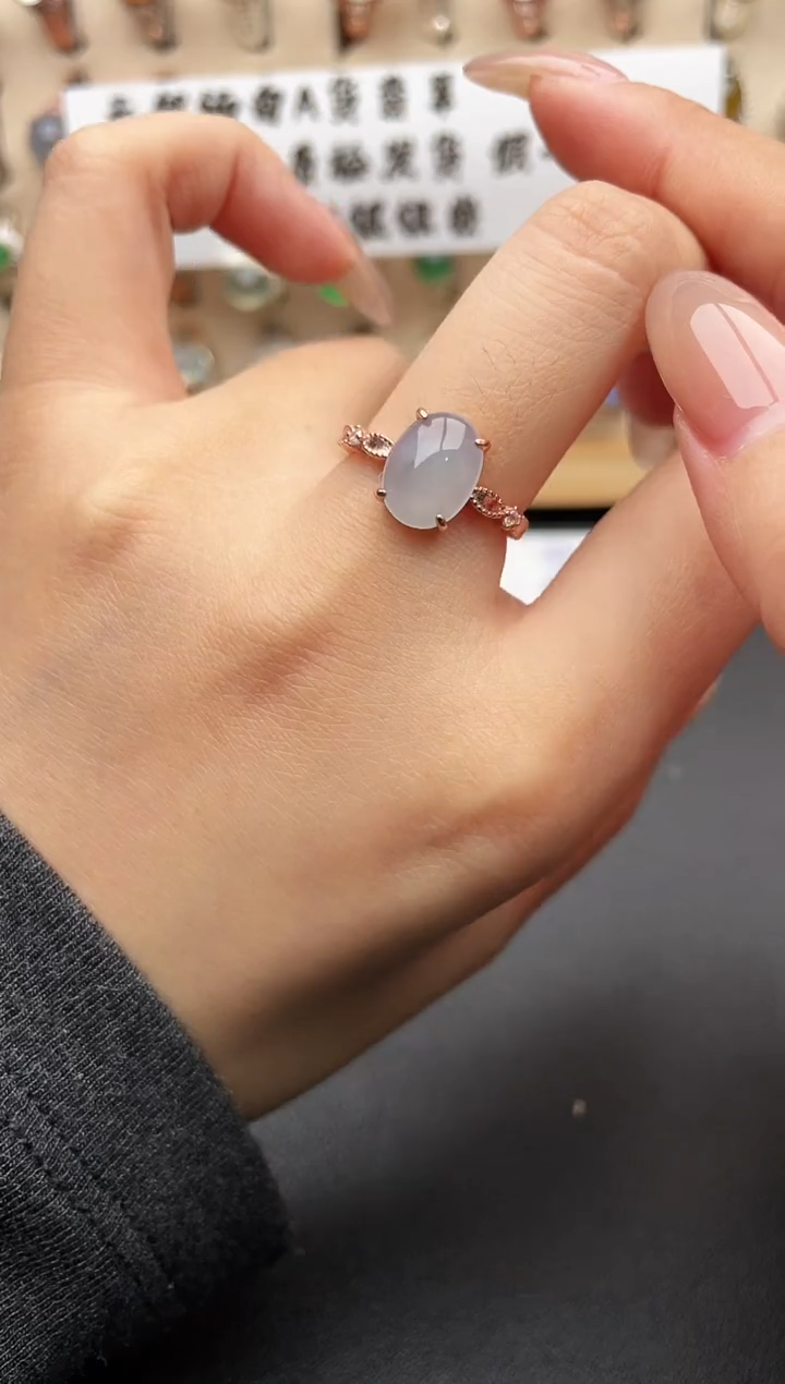 未镶嵌戒指翡翠一物一证一礼盒