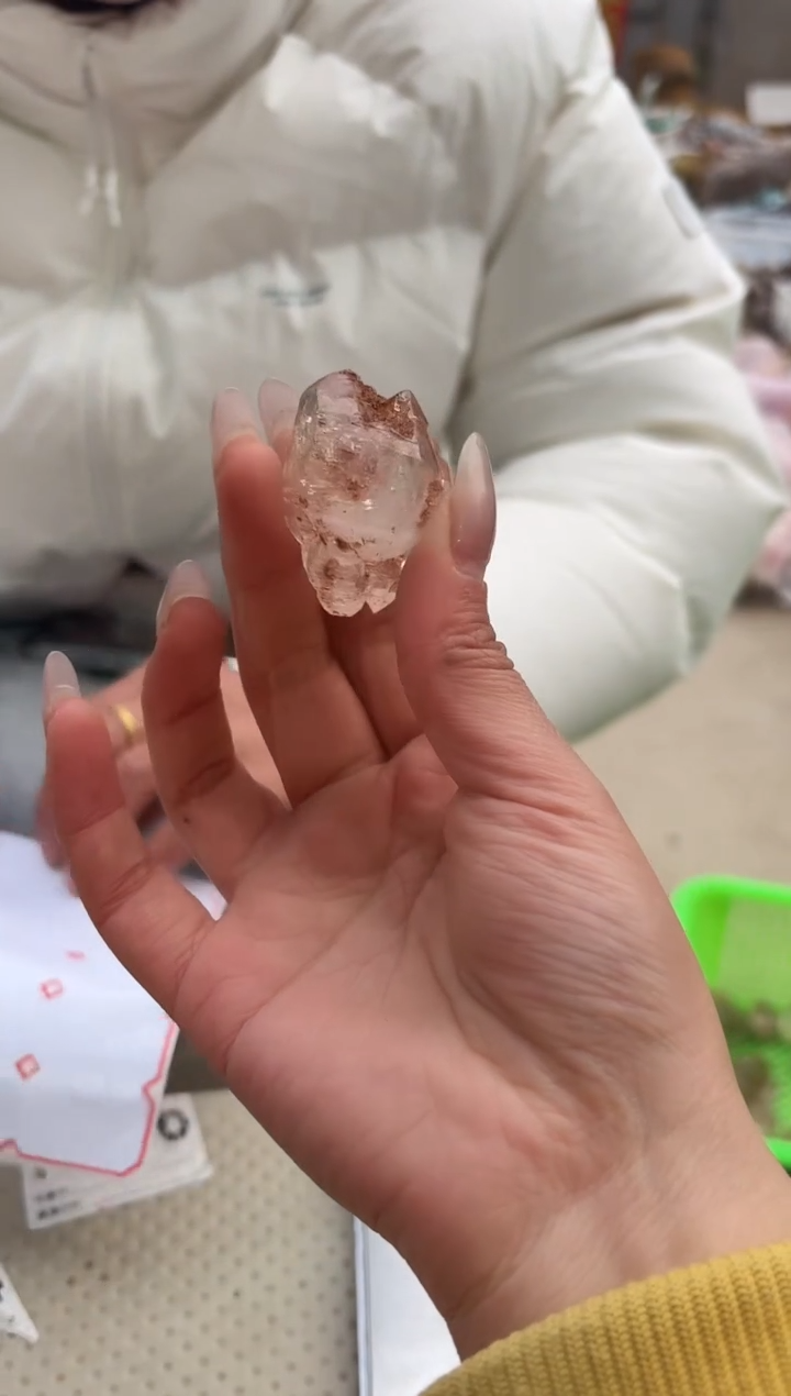 【闪购商品】摆件未镶嵌水晶红泥骸骨 548