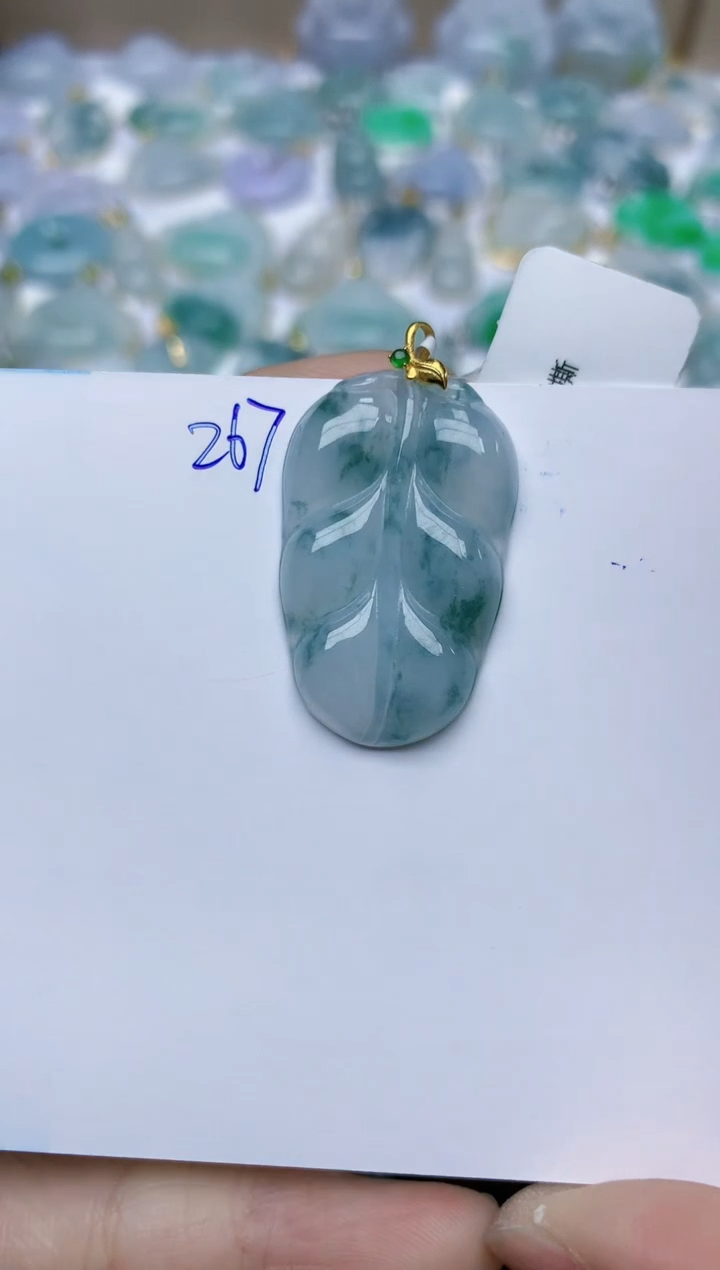 【闪购商品】翡翠颈饰18K金镶嵌天然翡翠A货    