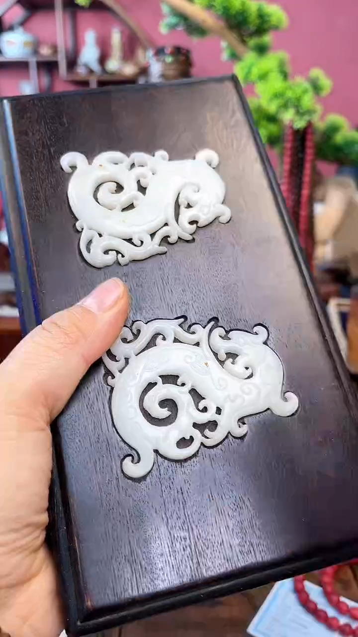 【闪购商品】中之❤王妍妍批发木盒孤编号58-绿白观