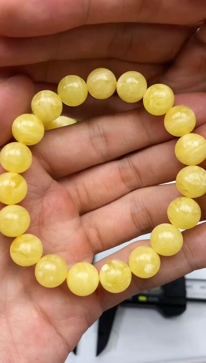 裸石琥珀未镶嵌手串