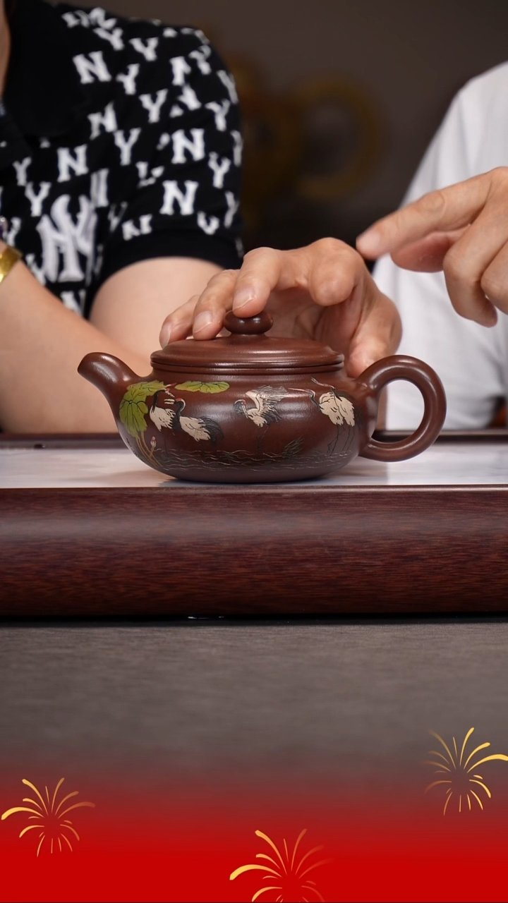 茶壶紫砂邵沛华/底槽清/扁腹/400c
