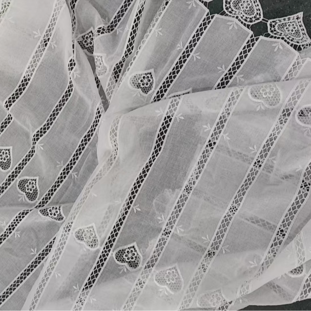 白色绣花万能盖布发40*100