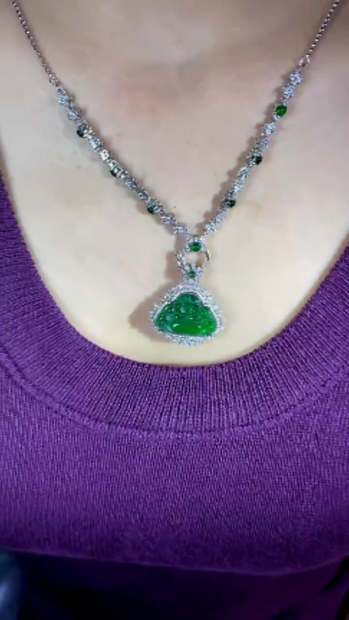 翡翠银S925镶嵌颈饰33183T29-3N6多样性发其一