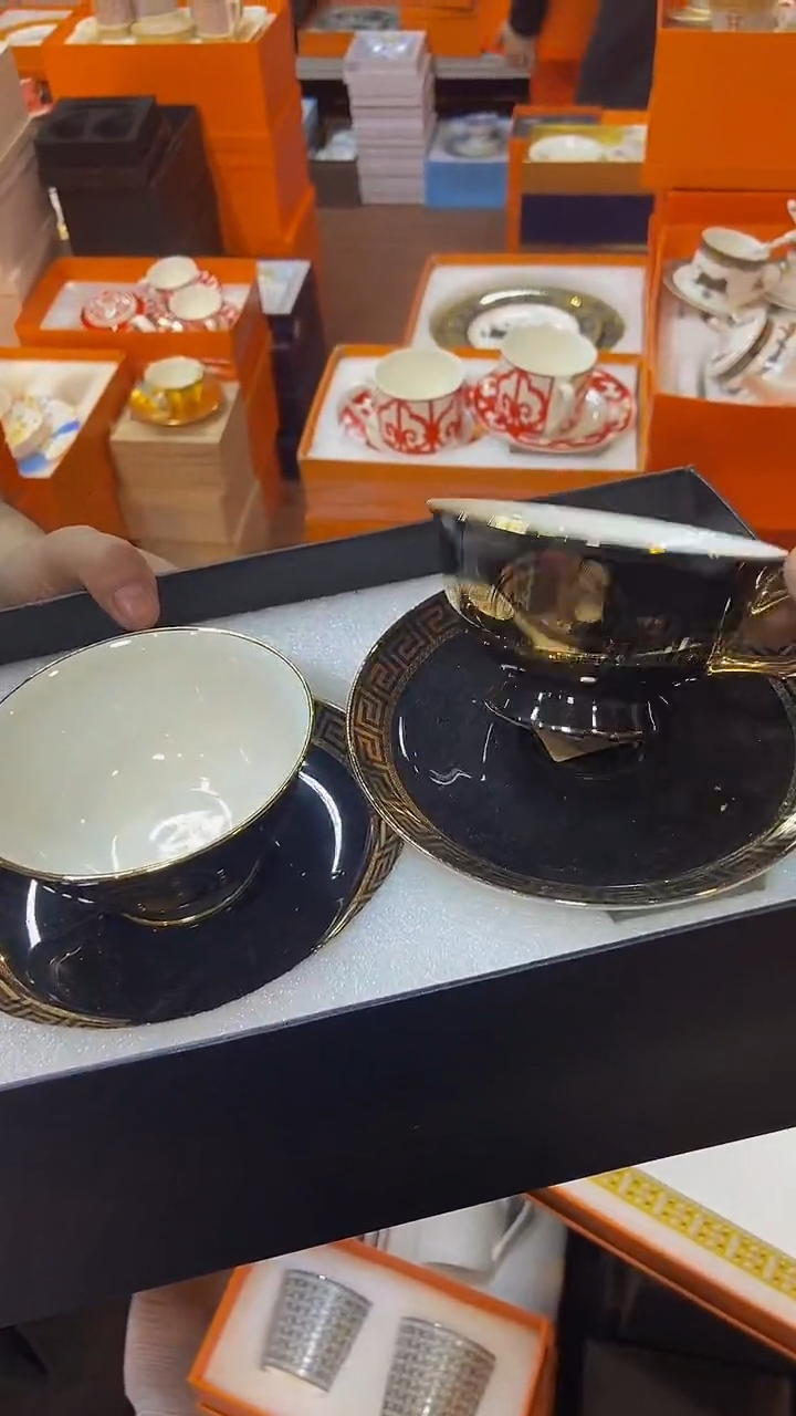 【闪购商品】鸿辉家品牌瓷器，京东包邮！