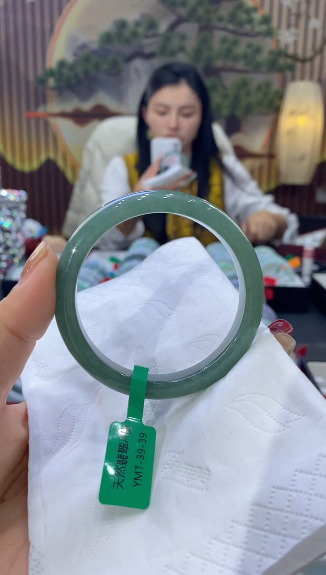 【闪购商品】翡翠手镯未镶嵌多人06344