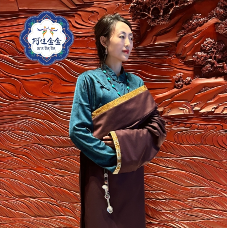 {阿佳金金}女士，单层春秋款藏式康巴藏式长袍！拼接！