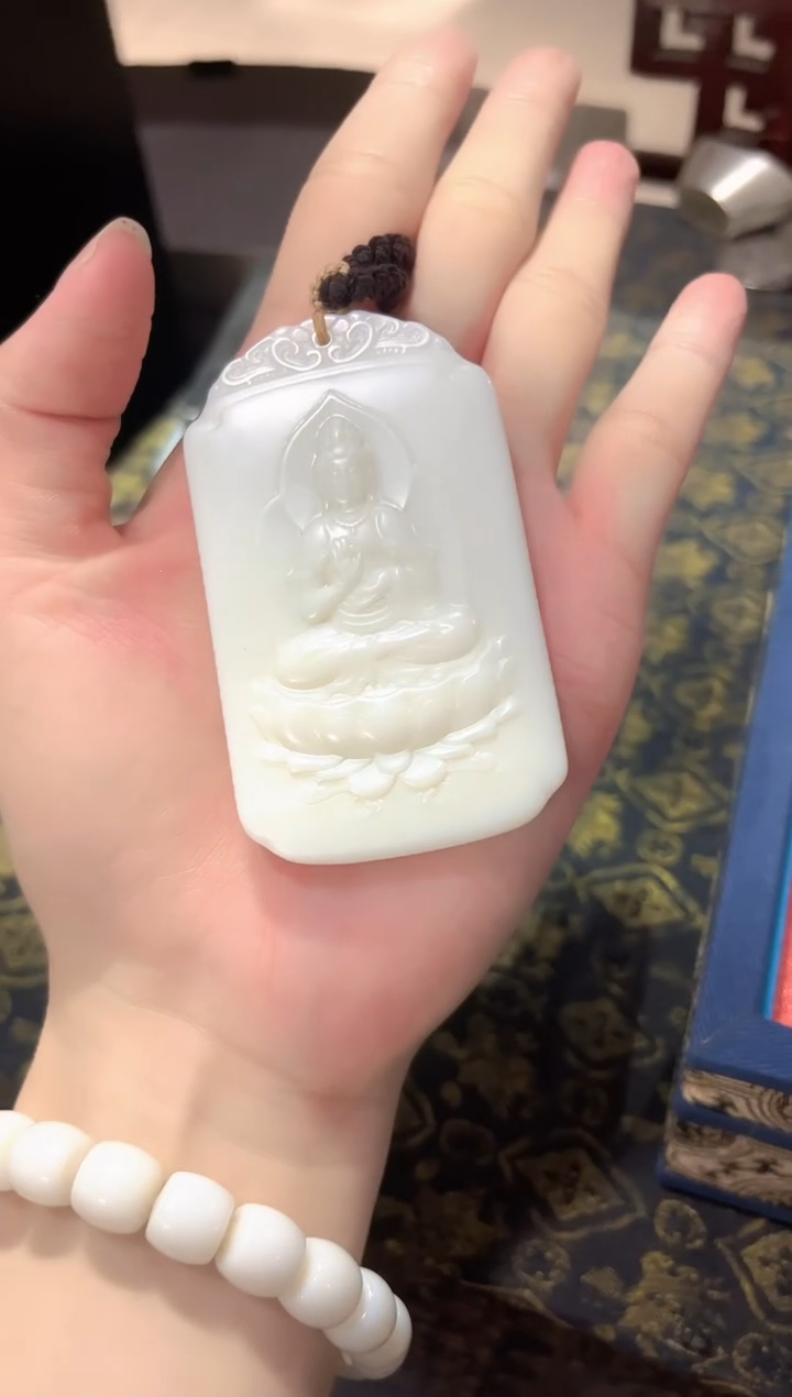 【闪购商品】和田玉颈饰未镶嵌Y029