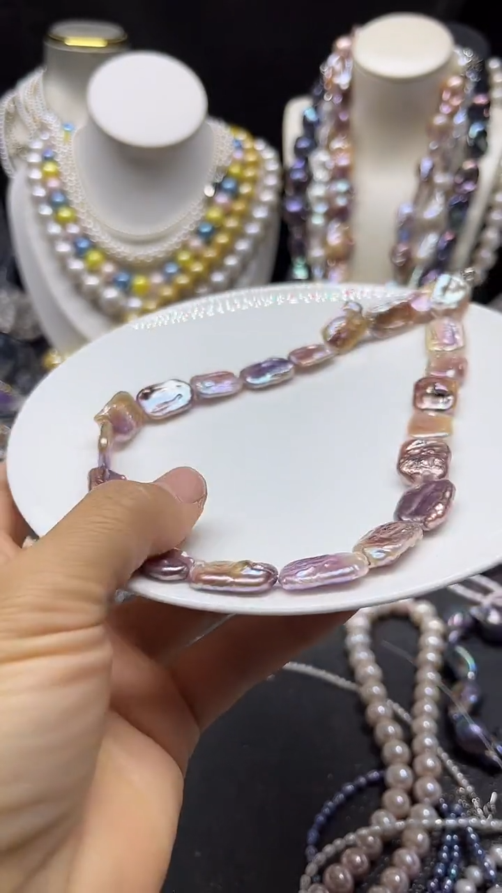 颈饰未镶嵌淡水珍珠多人