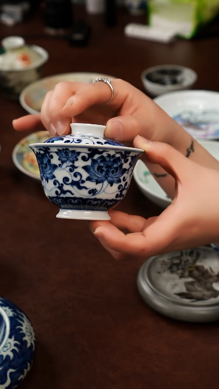 摆件陶景德镇瓷器，青花瓷手绘茶具~