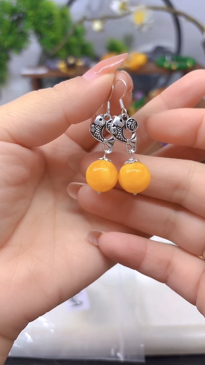 蜜蜡银S925镶嵌耳饰E649