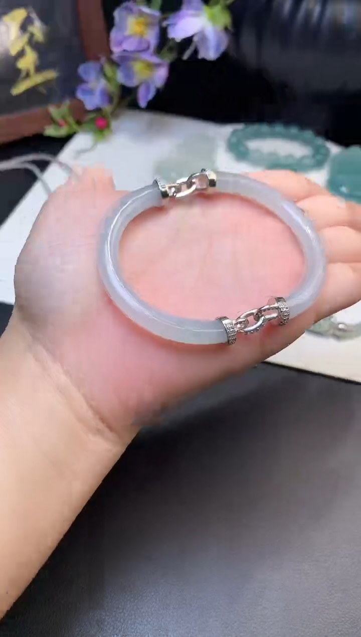 颈饰未镶嵌翡翠成品