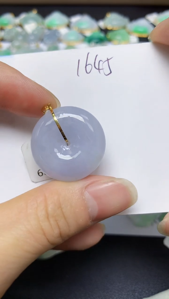 翡翠18K金镶嵌颈饰 天然翡翠A货