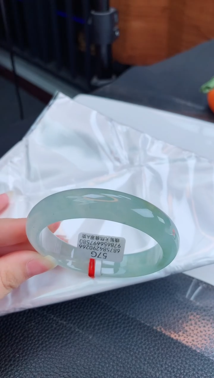 【闪购商品】翡翠手镯未镶嵌缅甸天然翡翠A货手镯