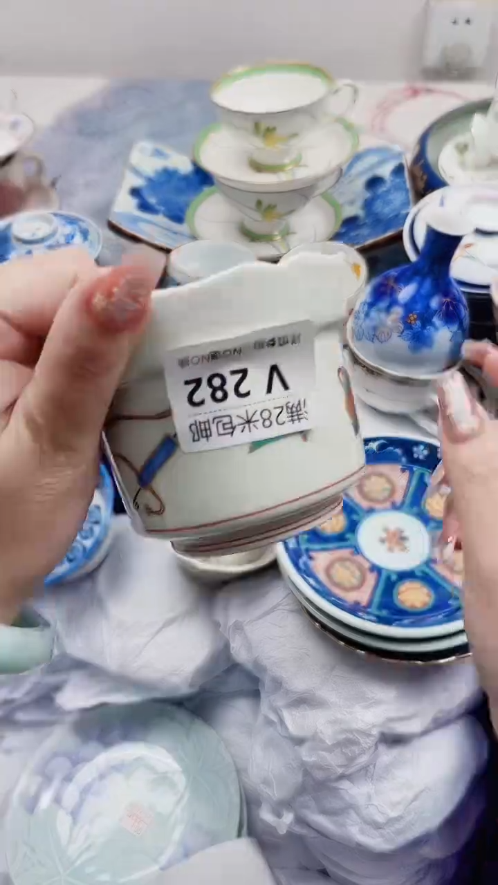 芳*V282***************