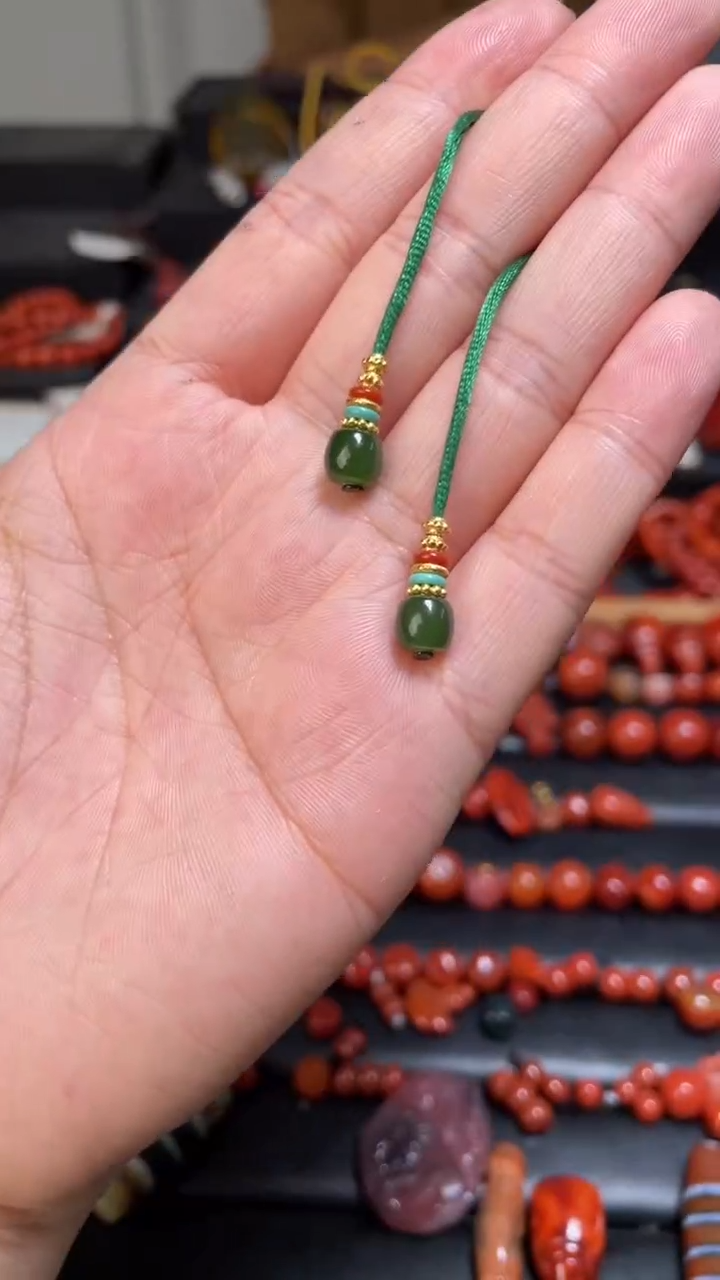 颈饰未镶嵌和田玉齿*115