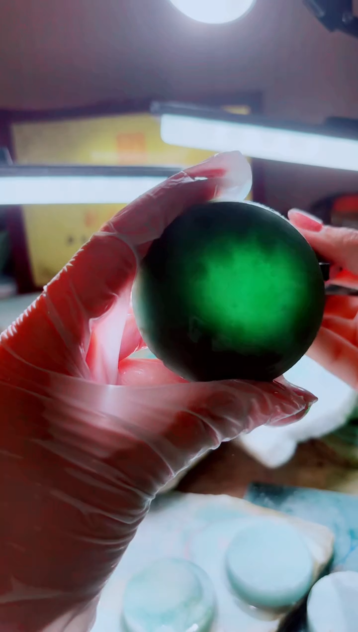 翡翠未镶嵌颈饰A货曹星711