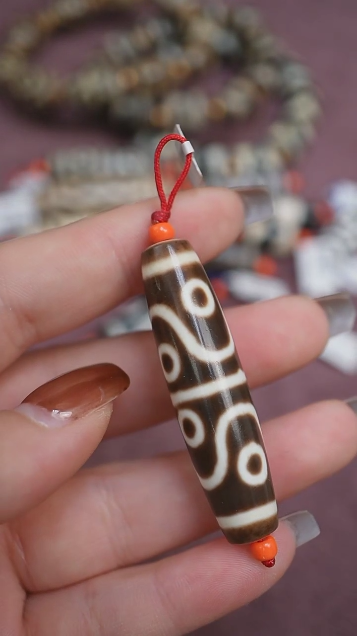 【闪购商品】玛瑙/玉髓颈饰未镶嵌蚀花玛瑙珠定制编绳