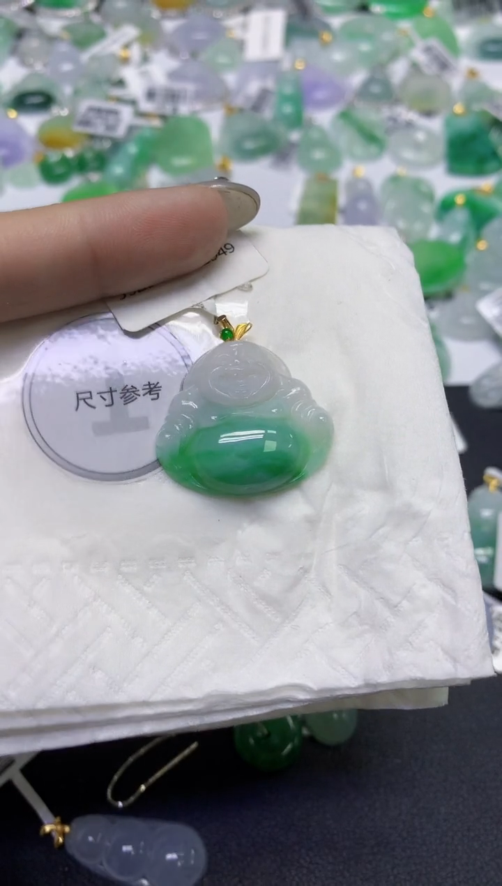 颈饰18K金镶嵌翡翠天然缅甸翡翠A货百元以上9元证书费自理