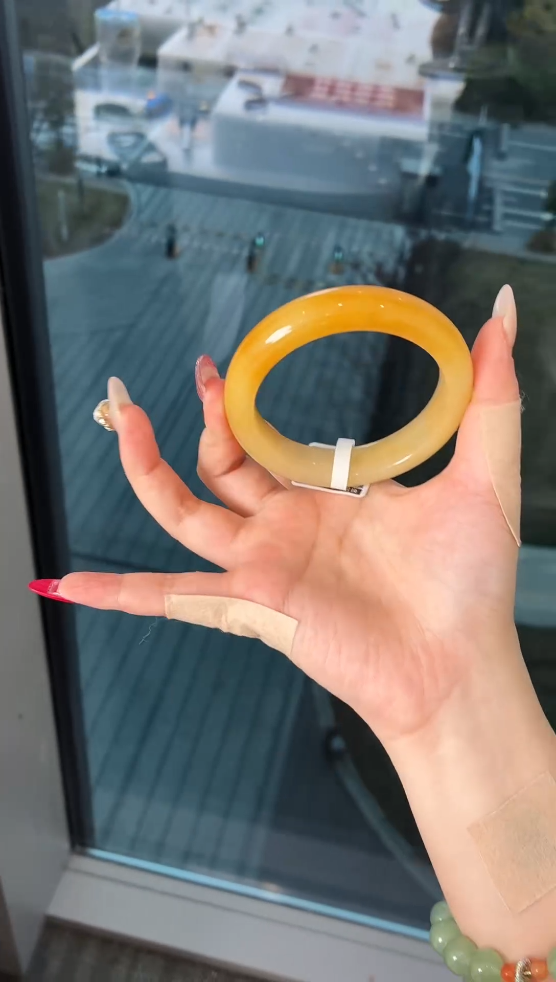 未镶嵌手镯石英质玉100.58