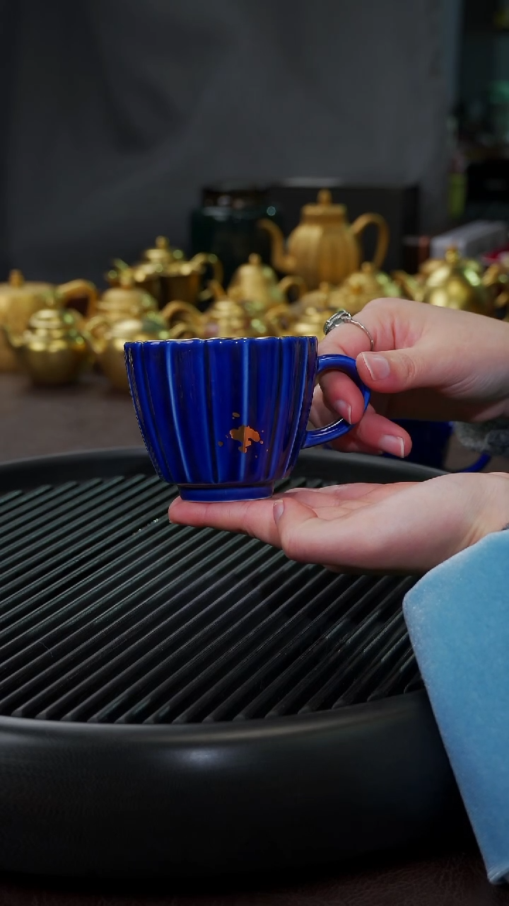 【闪购商品】杯【宜景窑蓝宝王子洒金】筋纹马克杯