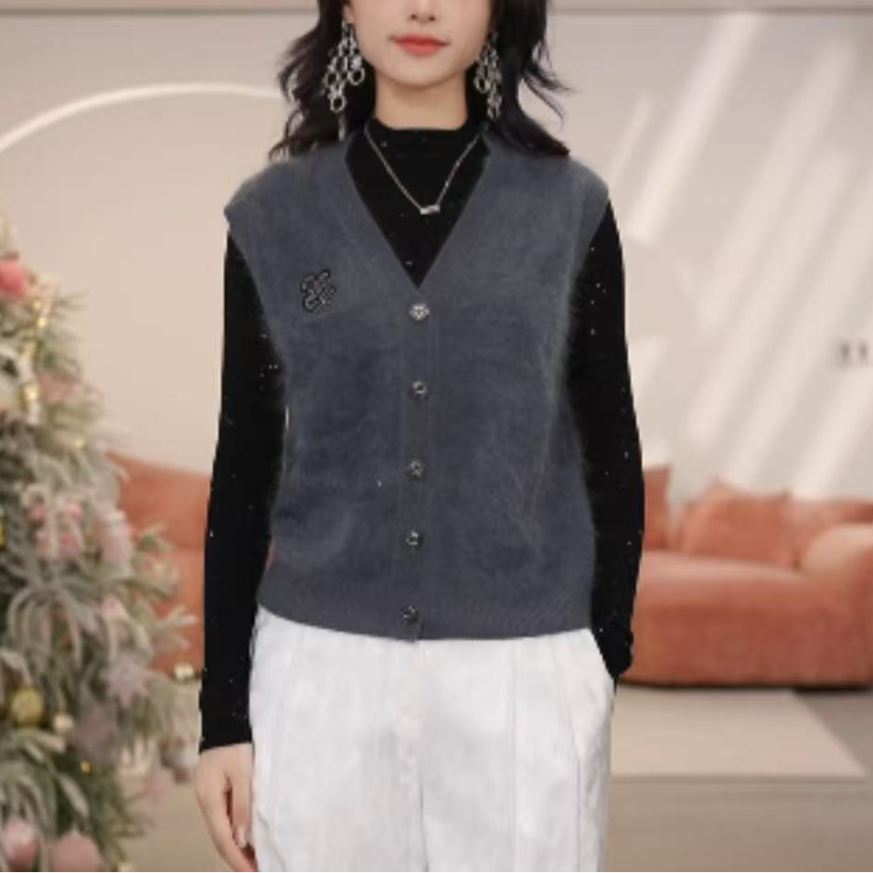 limil/丽米儿大溪地灰顶奢拉毛羊绒V领宽松开襟针织马甲948014