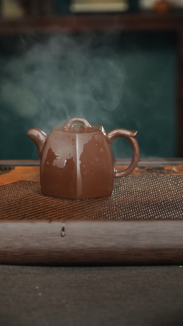 【闪购商品】紫砂茶壶18六方铜驼
