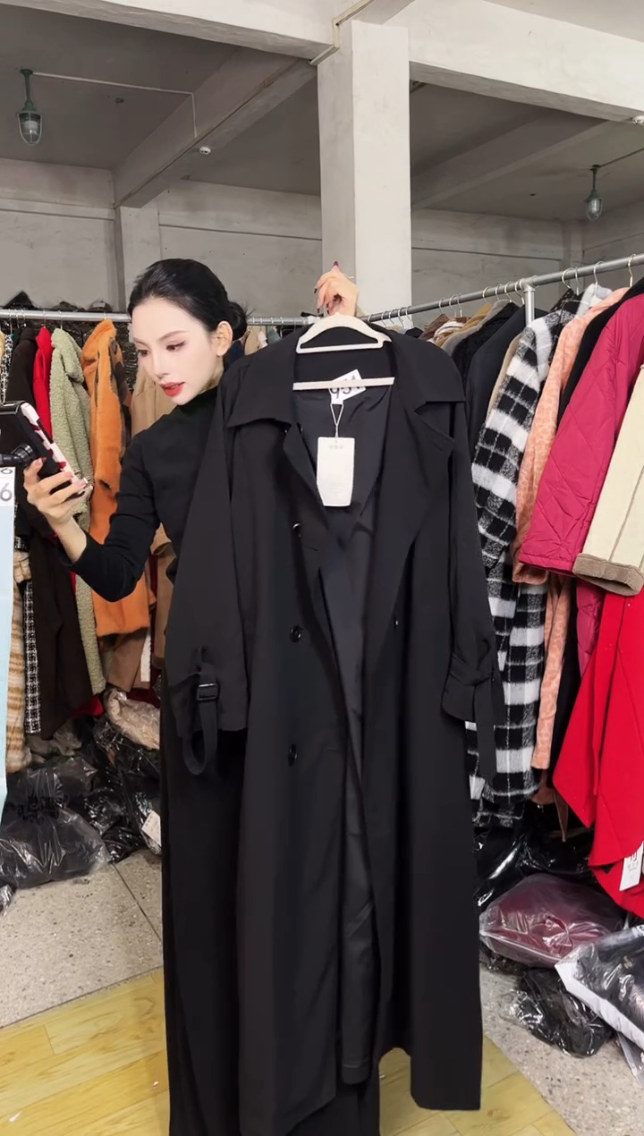 951闪购外套外披马甲打底裤子