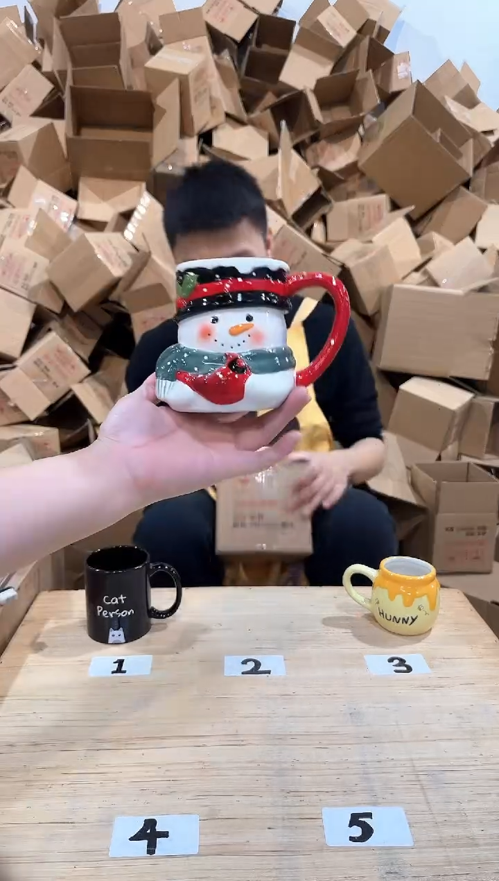 瓷片雪人半身杯  