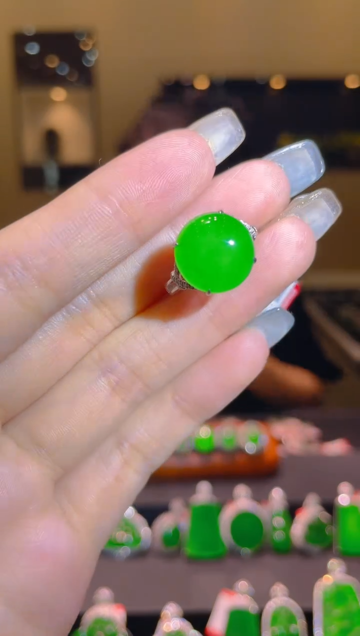 翡翠18K金镶嵌吊坠(不含链)A21