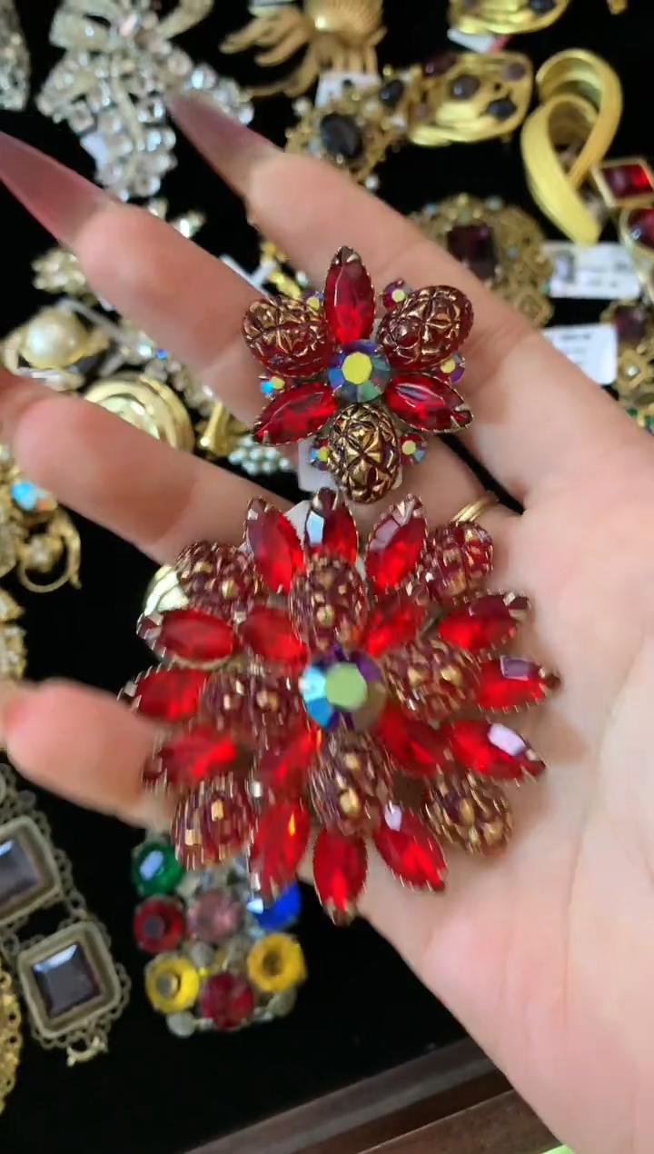 【闪购商品】瓷片楚楚中古珠宝甄选不退换