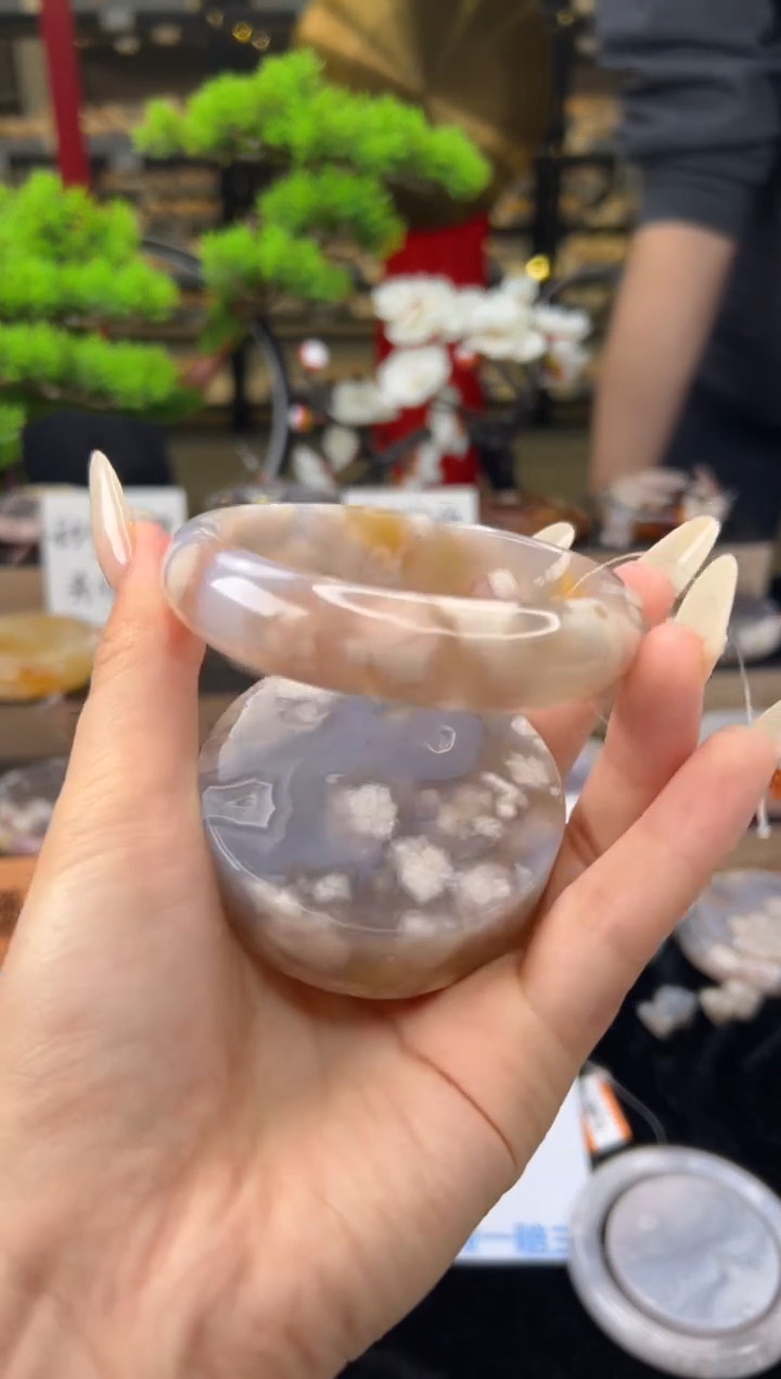 【闪购商品】石英质玉手镯未镶嵌61圈口（赠送镯心）13356