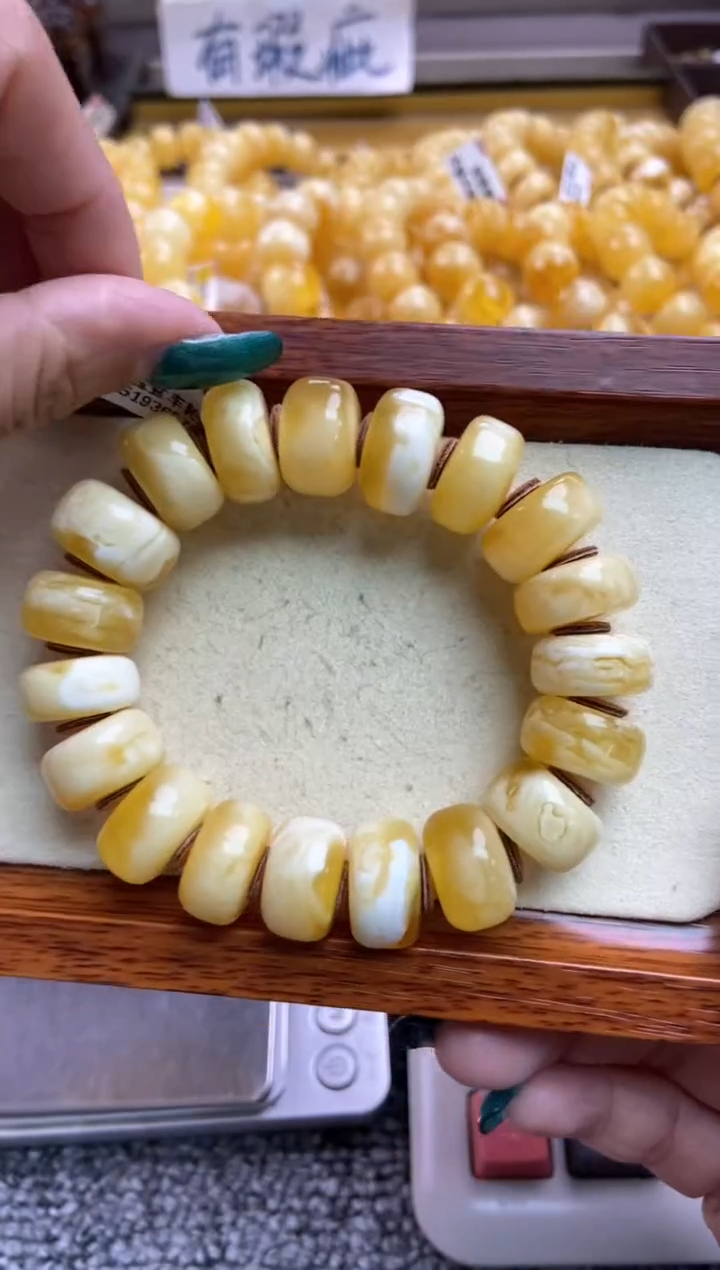 【闪购商品】蜜蜡珠宝奇石未镶嵌10