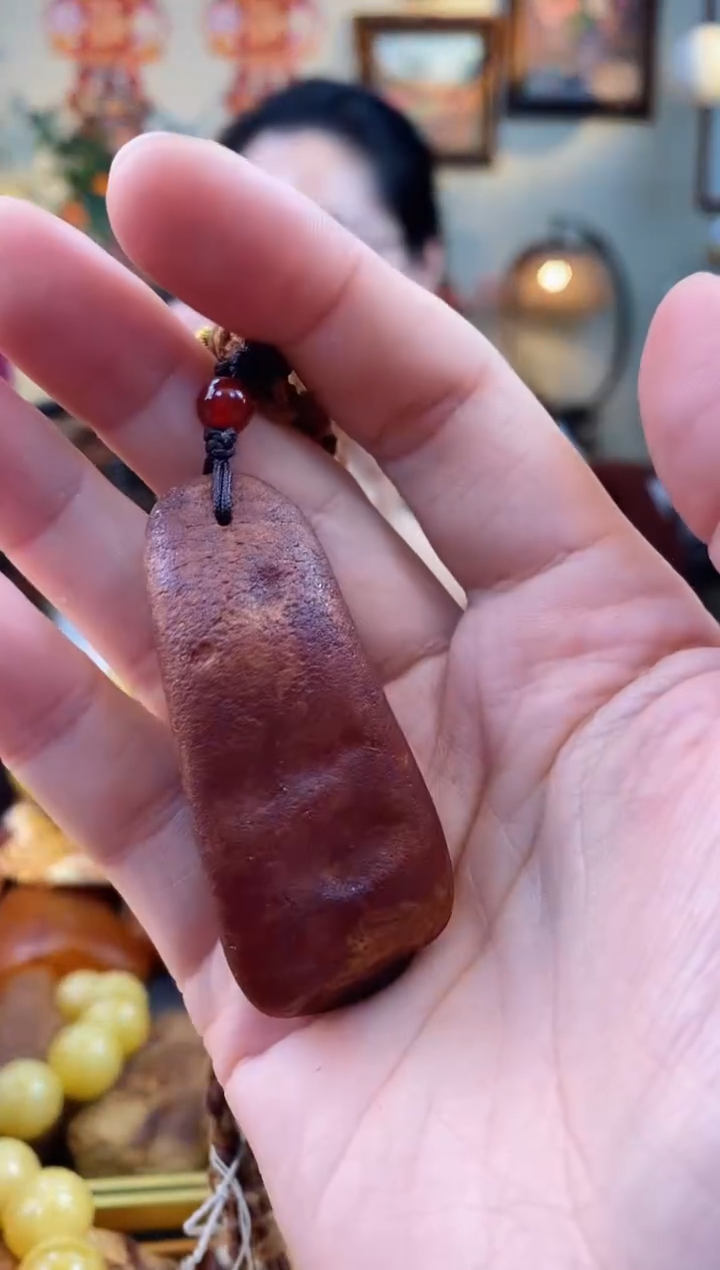 【闪购商品】琥珀颈饰未镶嵌吊坠