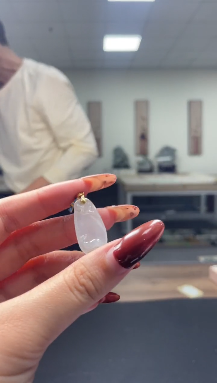 颈饰未镶嵌翡翠天然A货翡翠随机发一件87