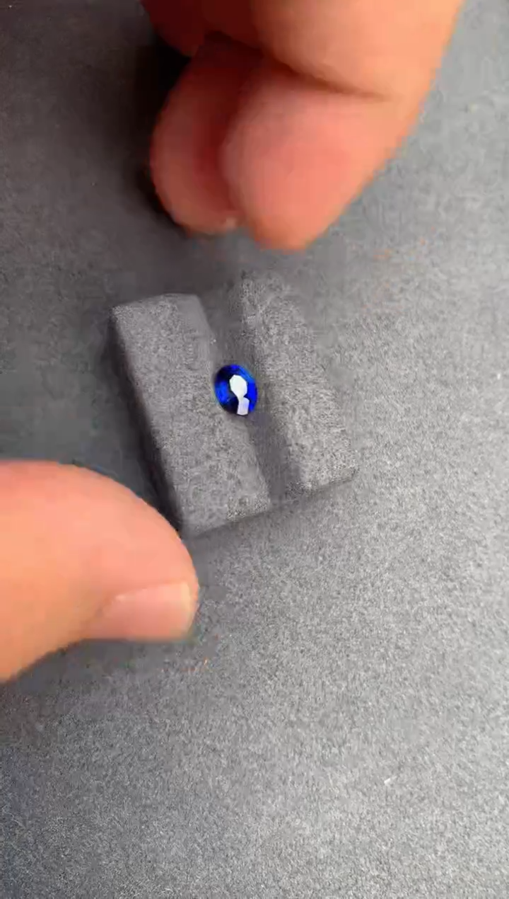 【闪购商品】蓝宝石裸石未镶嵌1ct皇家蓝