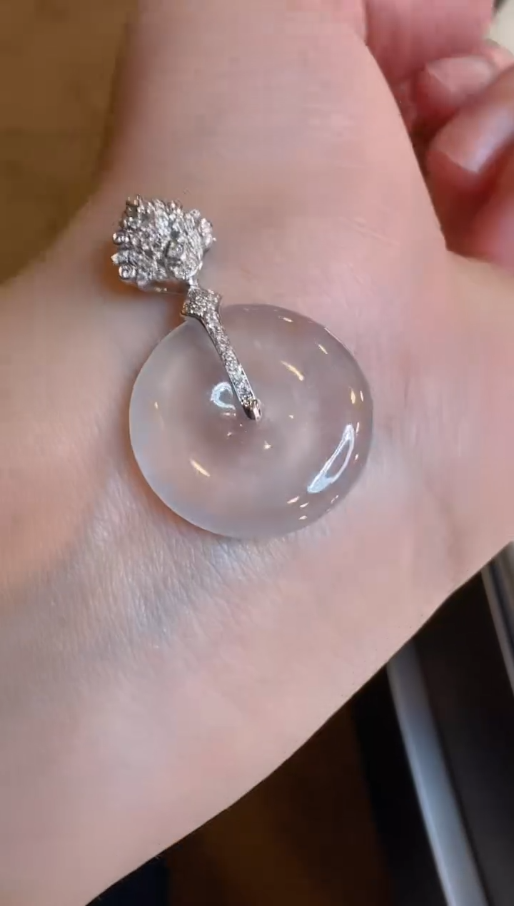 【闪购商品】翡翠吊坠(不含链)18K金镶嵌多样性团购发一件