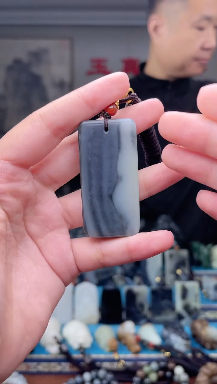 未镶嵌和田玉挂件1