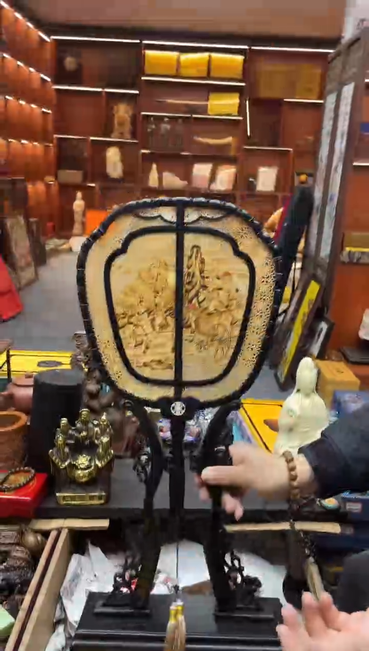 【闪购商品】大叶紫檀（黑酸枝木类） 