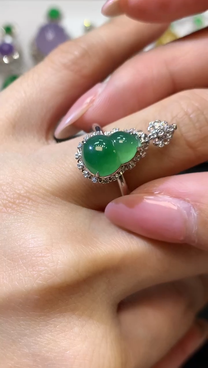 【闪购商品】翡翠戒指18K金镶嵌D39一件