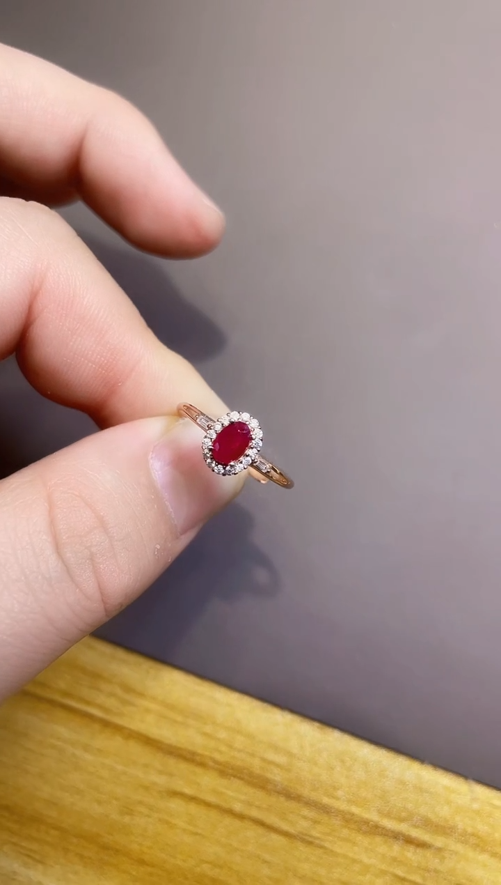 【闪购商品】红宝石吊坠(赠链)银S925镶嵌一条