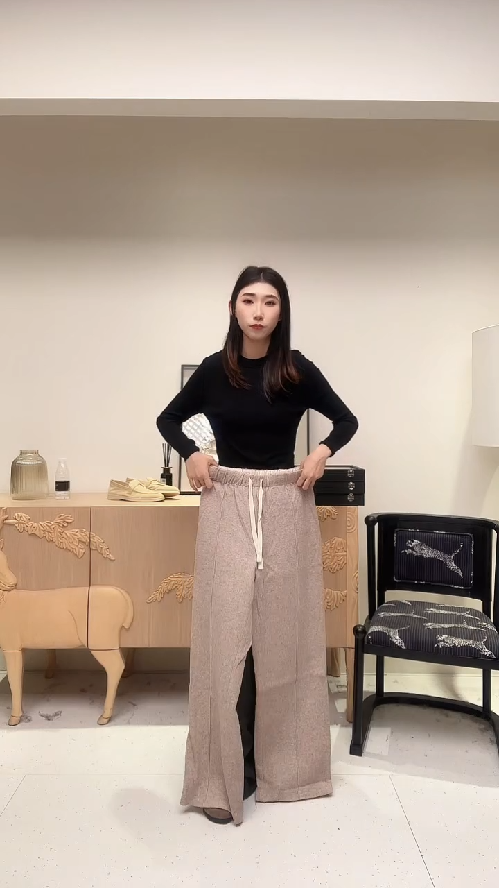 燕麦花花色重磅抽绳直筒裤