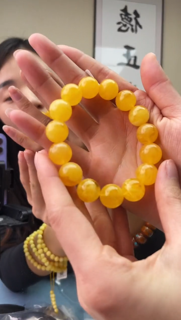 琥珀未镶嵌珠宝奇石T023 14假一罚十，多样性发一件